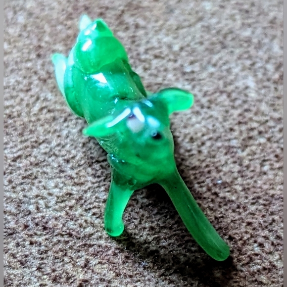 Glass Dog & Fire Hydrant With Little Green Dog - Picture 15 of 15